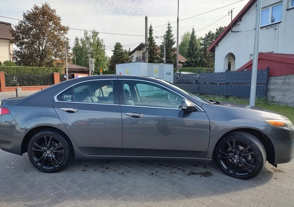 Honda Accord cena 35700 przebieg: 172642, rok produkcji 2010 z Opoczno małe 191